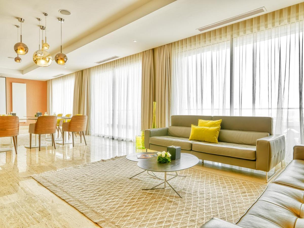 תוניס Adam Hotel Suites מראה חיצוני תמונה
