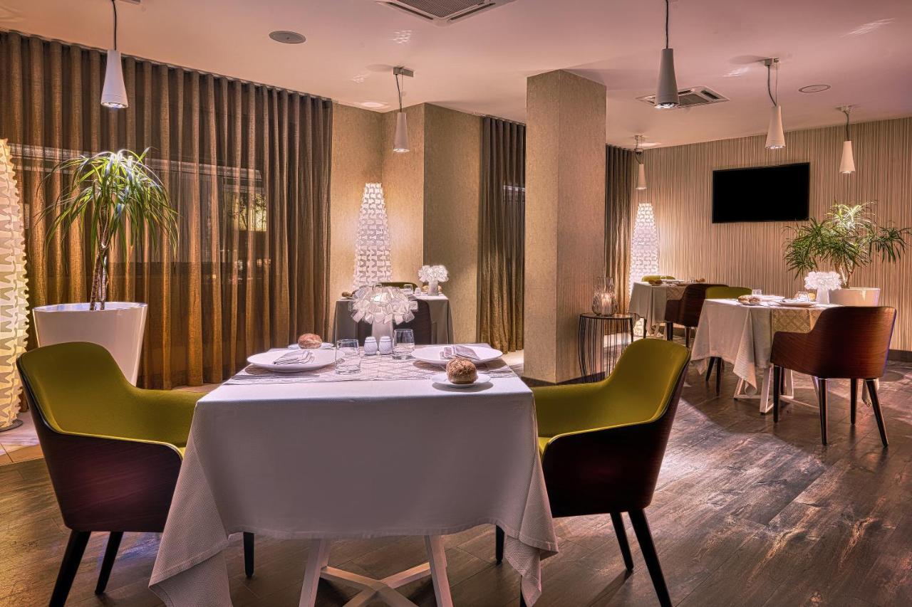 תוניס Adam Hotel Suites מראה חיצוני תמונה