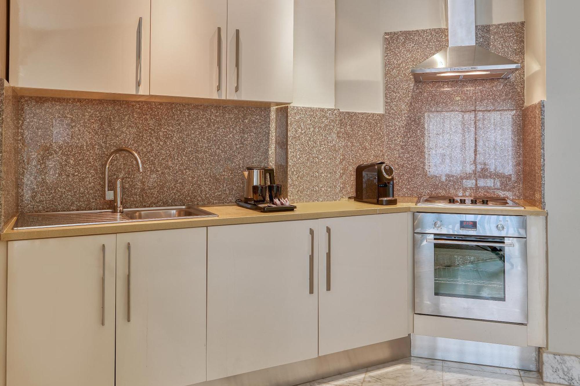 תוניס Adam Hotel Suites מראה חיצוני תמונה