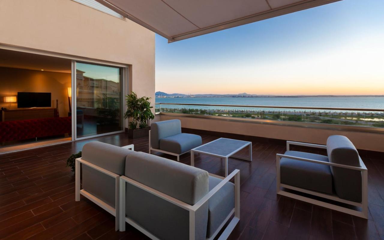 תוניס Adam Hotel Suites מראה חיצוני תמונה